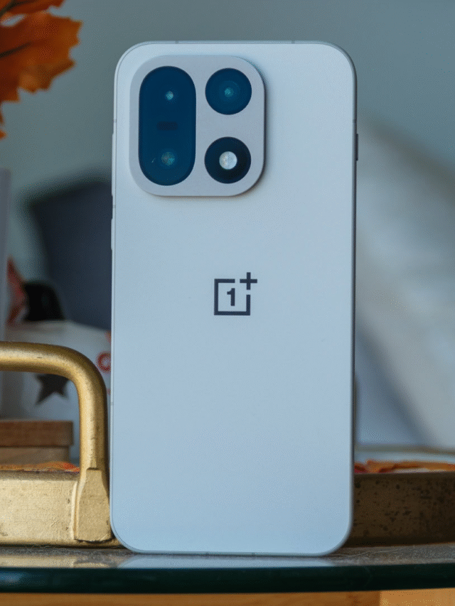 OnePlus 15R ফিচার লিক: Snapdragon 8 Gen 3 থেকে ৭৮০০mAh ব্যাটারি